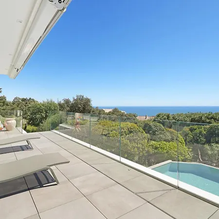 888 Roquebrune-sur Argens